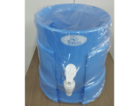 SUPORTE GALÃO PLÁSTICO QUADRADO AZUL